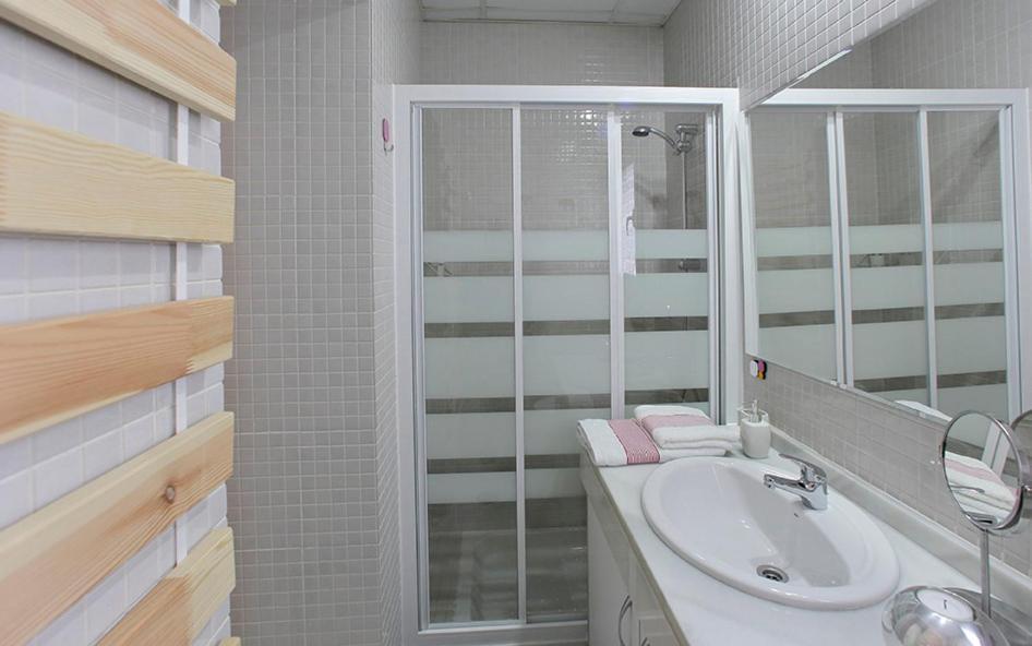 Wish Suite Conde De Baraja Seville Exterior photo